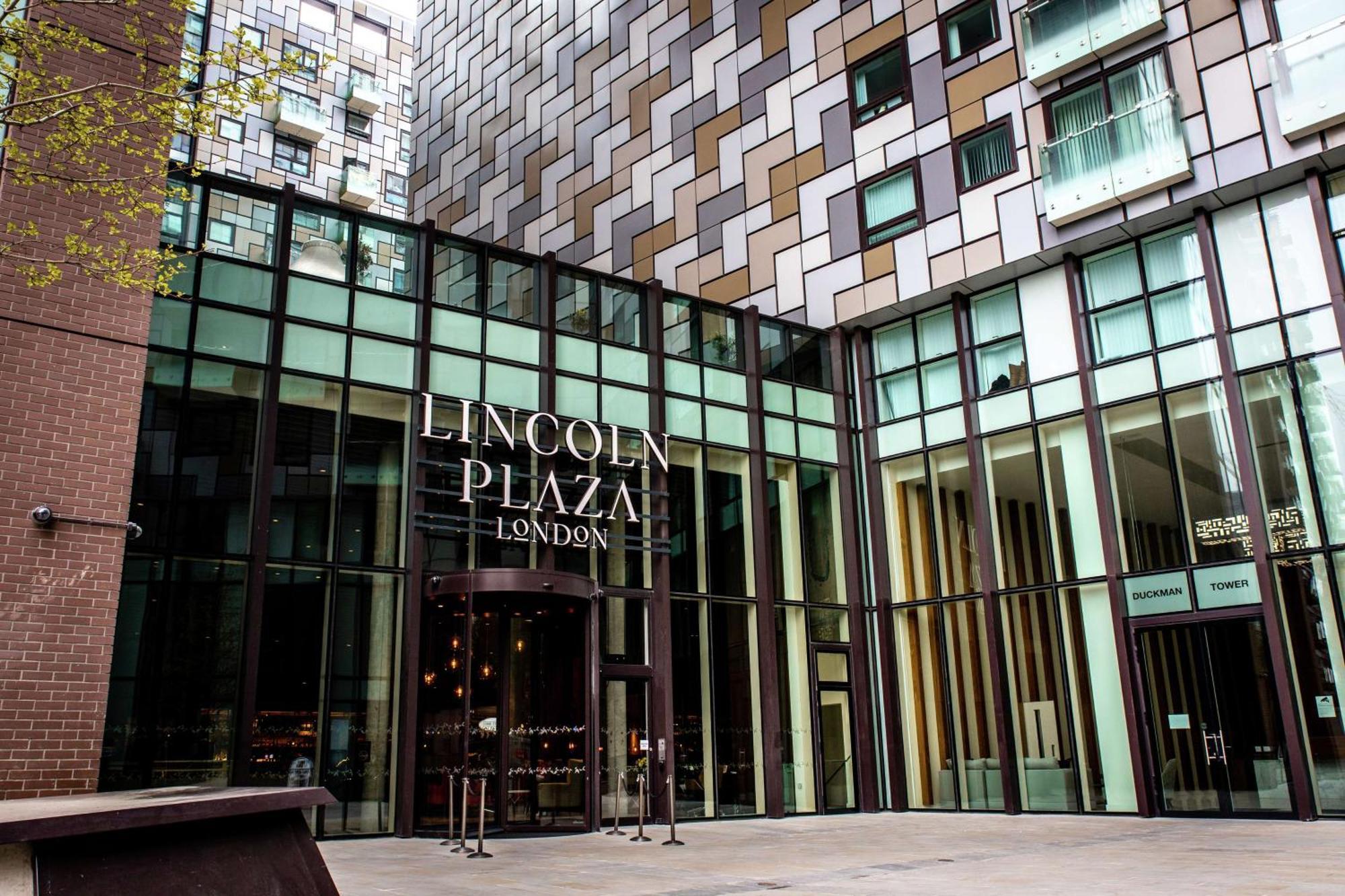 Lincoln Plaza Hotel London, Curio Collection By Hilton Екстериор снимка